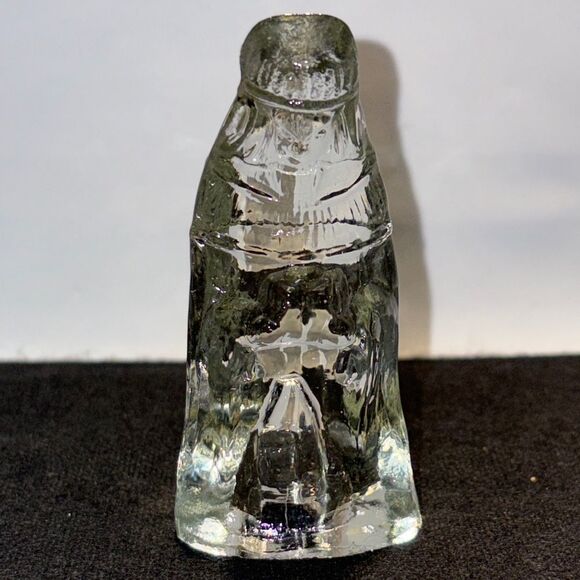 Glass Nativity Figurine Set - Picture 5 of 9